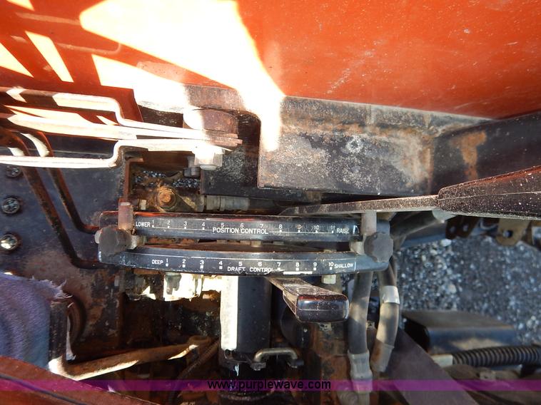 image for item K7323 1985 Allis Chalmers 6140 tractor