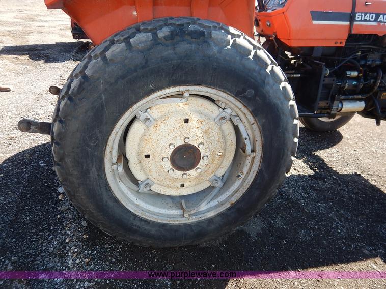 image for item K7323 1985 Allis Chalmers 6140 tractor