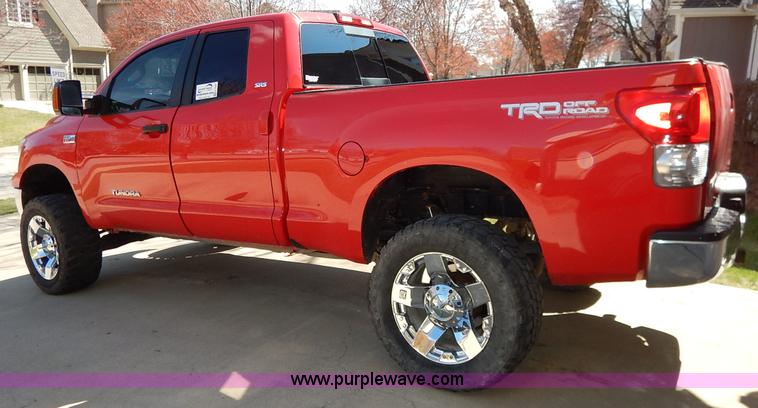 image for item K7327 2007 Toyota Tundra SR5 Double Cab pickup truck