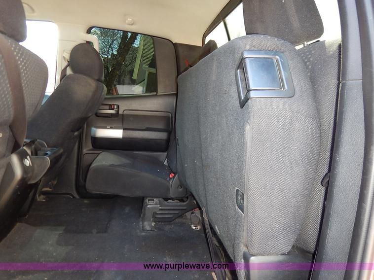 image for item K7327 2007 Toyota Tundra SR5 Double Cab pickup truck