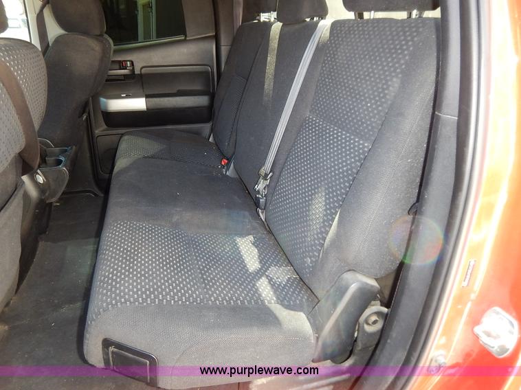 image for item K7327 2007 Toyota Tundra SR5 Double Cab pickup truck