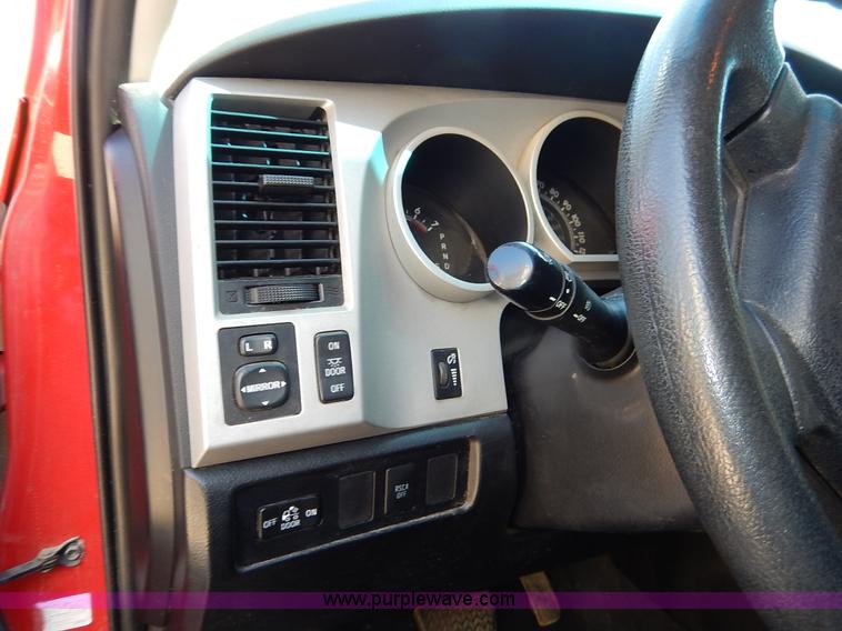 image for item K7327 2007 Toyota Tundra SR5 Double Cab pickup truck