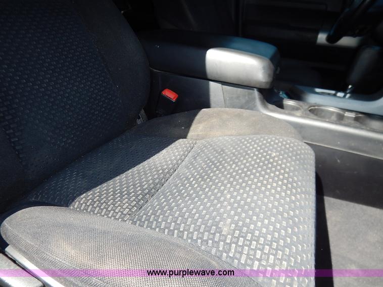 image for item K7327 2007 Toyota Tundra SR5 Double Cab pickup truck