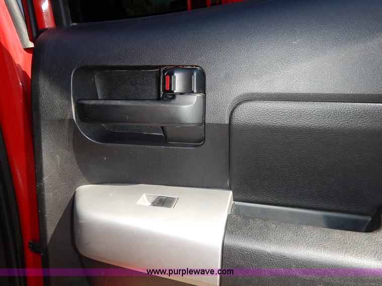 image for item K7327 2007 Toyota Tundra SR5 Double Cab pickup truck