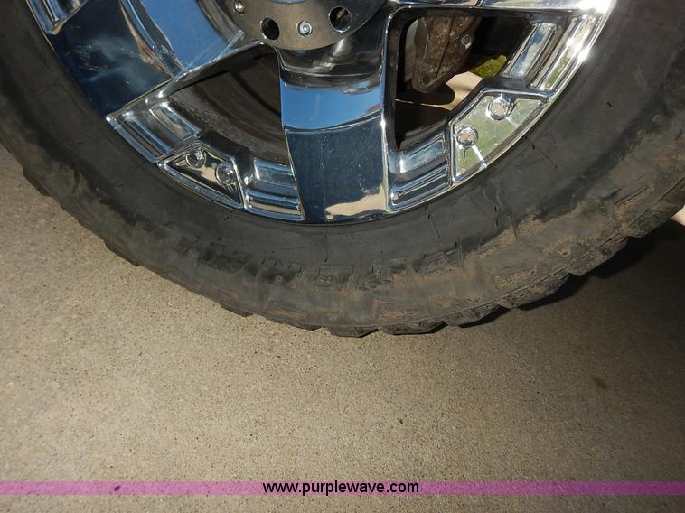 image for item K7327 2007 Toyota Tundra SR5 Double Cab pickup truck