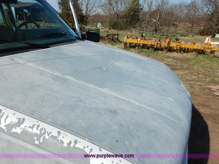 image for item K7331 1993 Chevrolet Cheyenne 2500 pickup truck