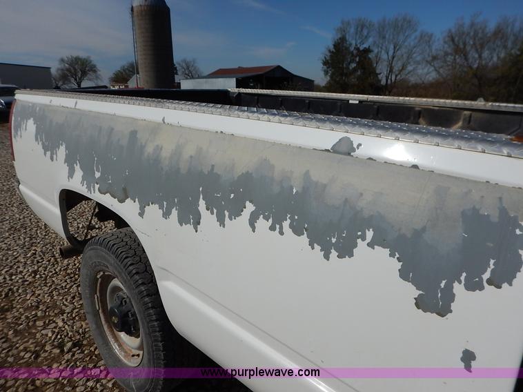 image for item K7331 1993 Chevrolet Cheyenne 2500 pickup truck