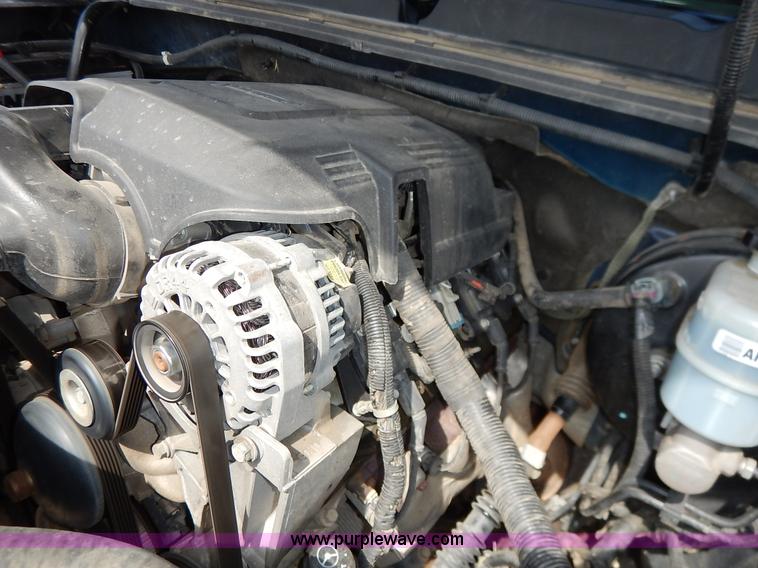 image for item K7346 2010 Chevrolet Silverado 1500 Crew Cab pickup truck