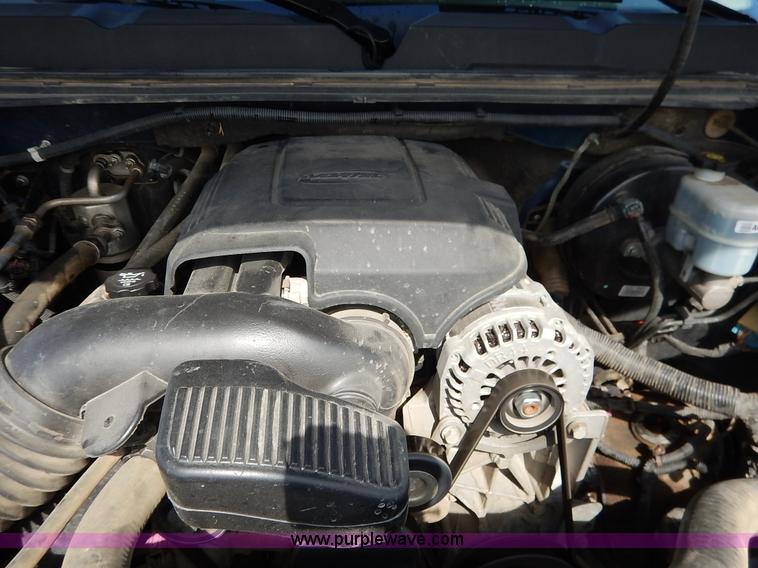 image for item K7346 2010 Chevrolet Silverado 1500 Crew Cab pickup truck