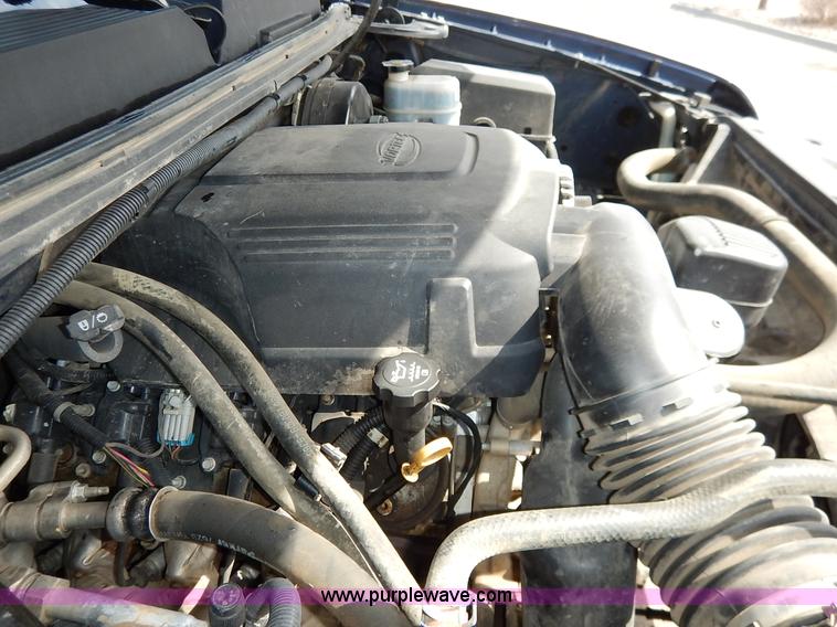 image for item K7346 2010 Chevrolet Silverado 1500 Crew Cab pickup truck