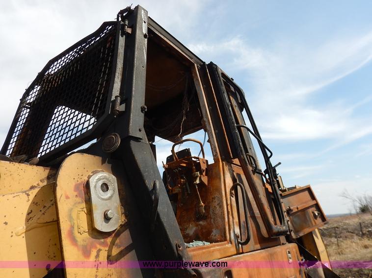 image for item K7354 2003 Caterpillar 973C track loader