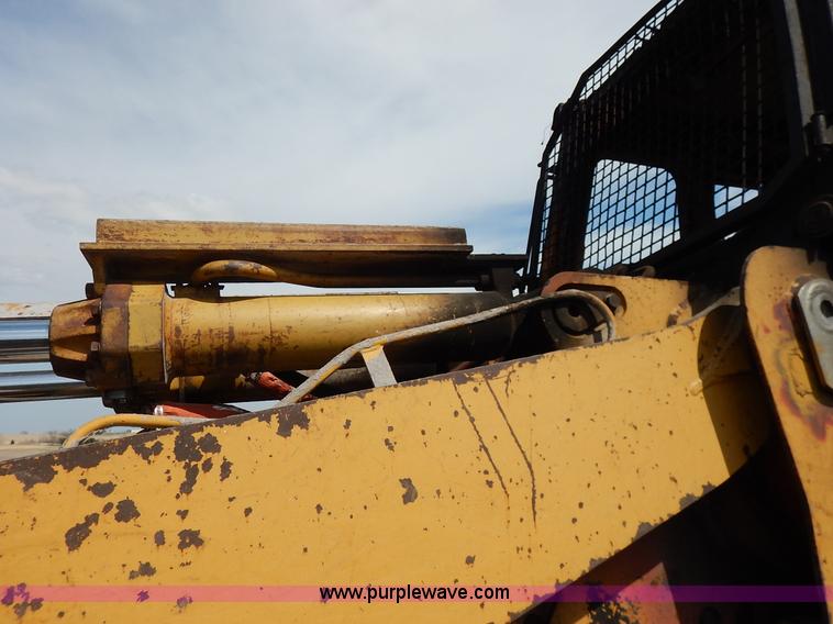 image for item K7354 2003 Caterpillar 973C track loader