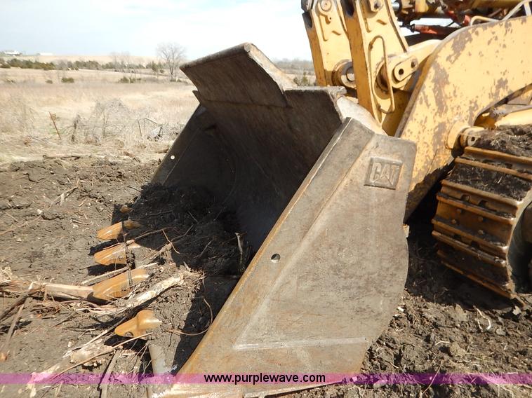 image for item K7354 2003 Caterpillar 973C track loader