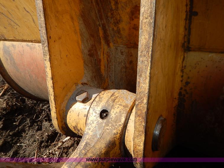 image for item K7354 2003 Caterpillar 973C track loader