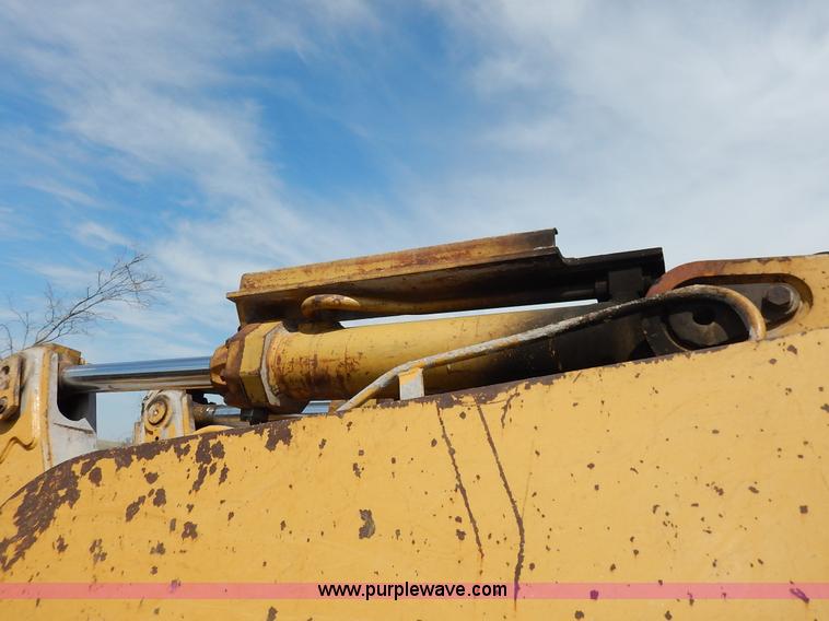 image for item K7354 2003 Caterpillar 973C track loader