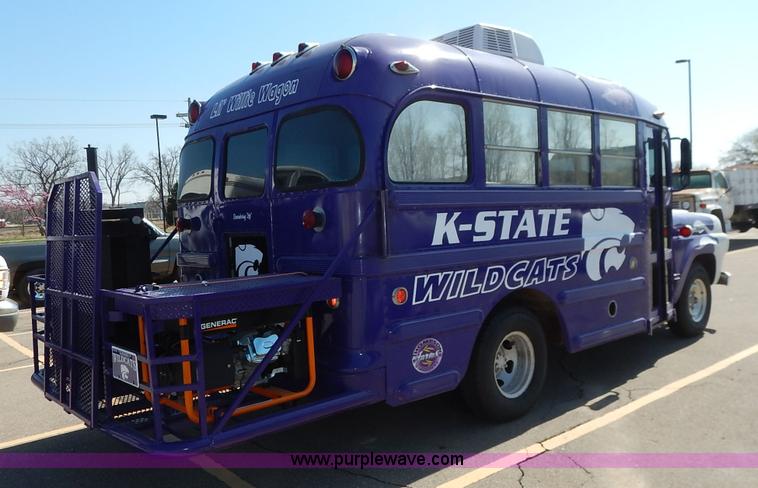 image for item K7370 1959 Ford F350 party bus