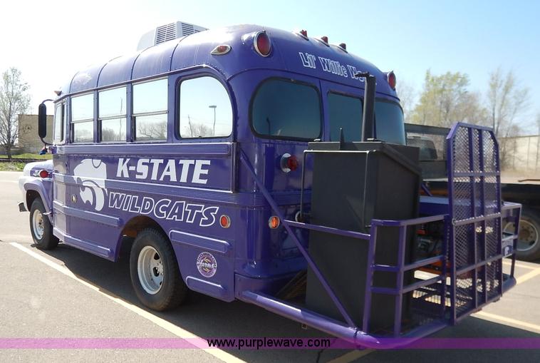 image for item K7370 1959 Ford F350 party bus