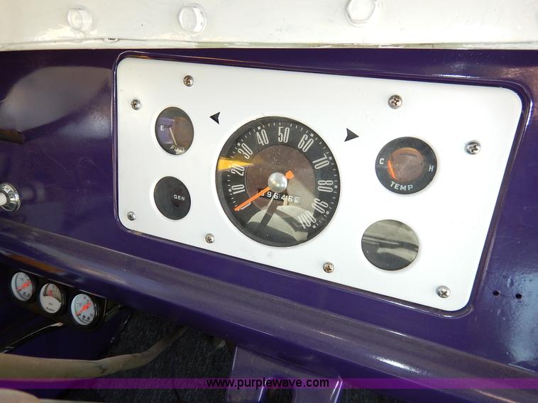 image for item K7370 1959 Ford F350 party bus