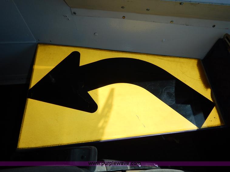 image for item K7370 1959 Ford F350 party bus