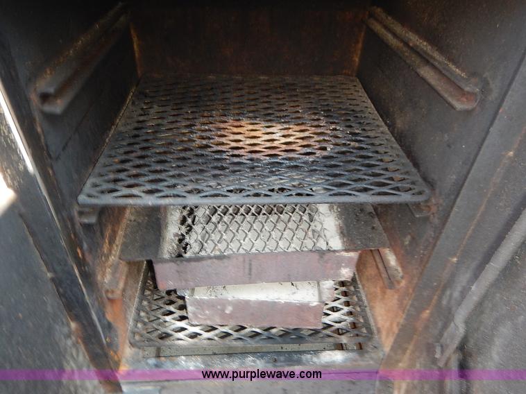 image for item K7370 1959 Ford F350 party bus