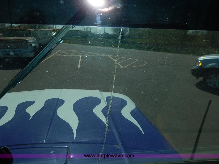 image for item K7370 1959 Ford F350 party bus