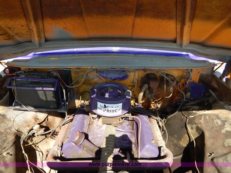 image for item K7370 1959 Ford F350 party bus