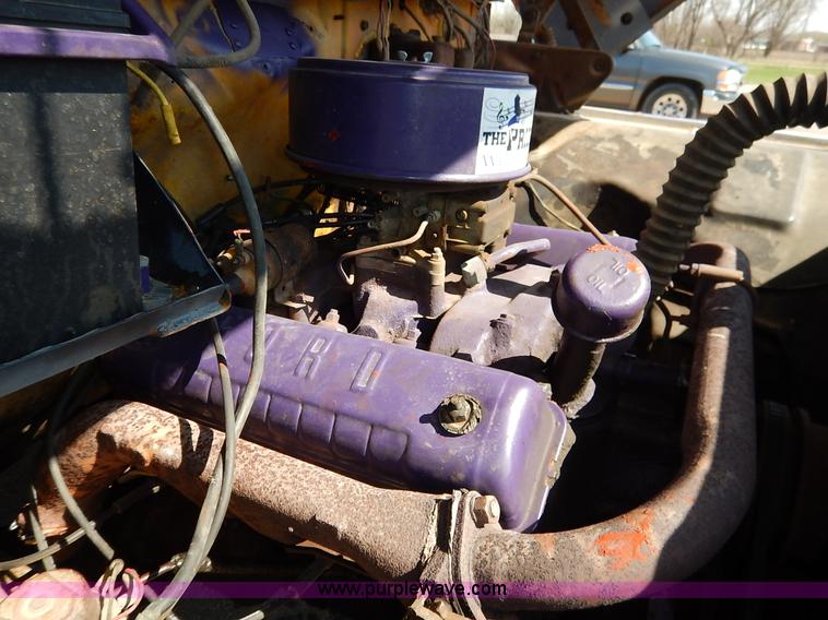 image for item K7370 1959 Ford F350 party bus