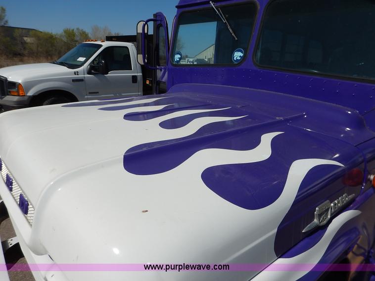 image for item K7370 1959 Ford F350 party bus
