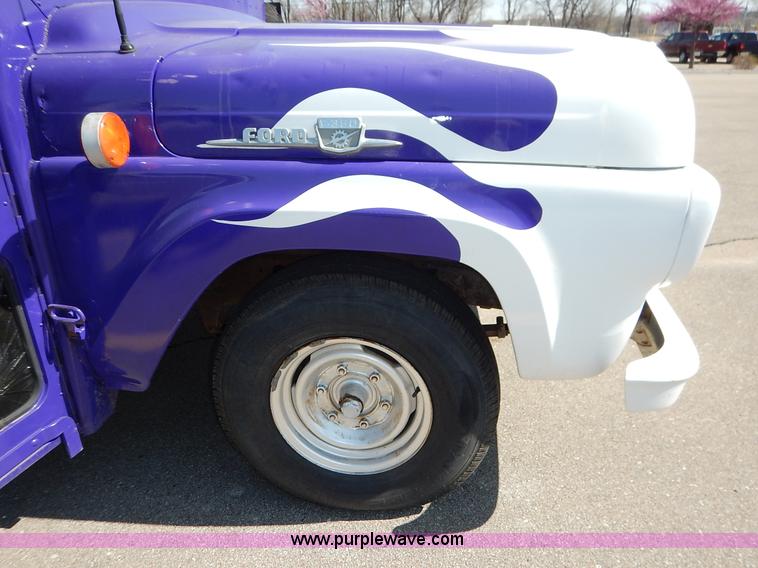 image for item K7370 1959 Ford F350 party bus