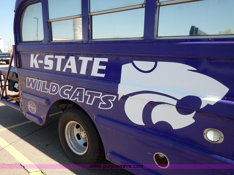 image for item K7370 1959 Ford F350 party bus