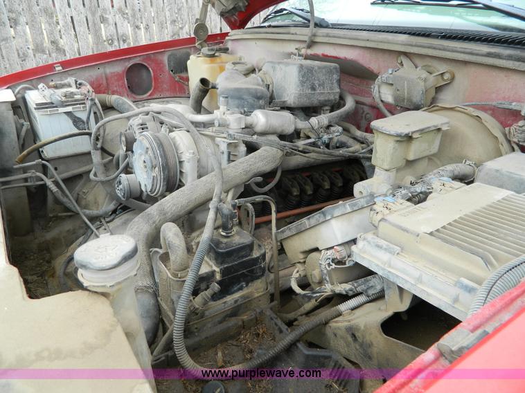 image for item K8015 1998 Chevrolet 1500 Z71 Ext. Cab pickup truck