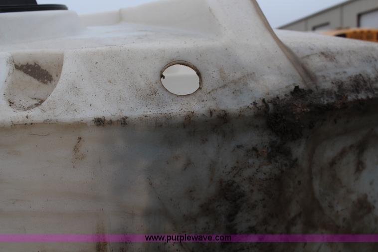 image for item K8858 1,500 gallon poly water tank