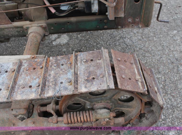 image for item K8937 Circa 1950 Cletrac HG68 tractor