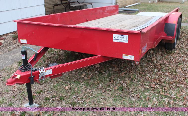 image for item K8966 2012 Red Oak trailer