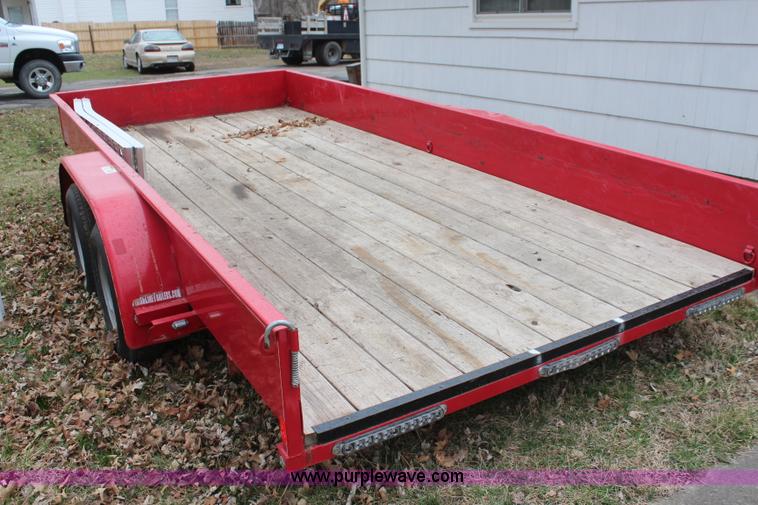 image for item K8966 2012 Red Oak trailer