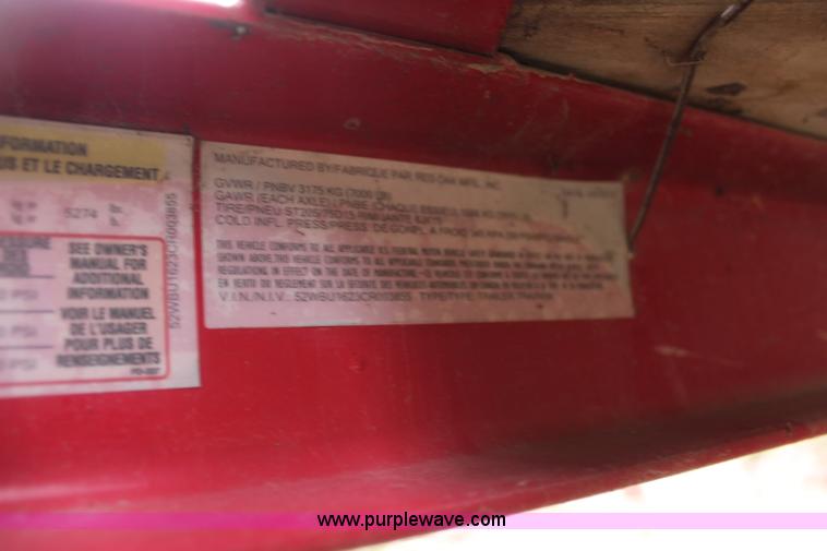 image for item K8966 2012 Red Oak trailer