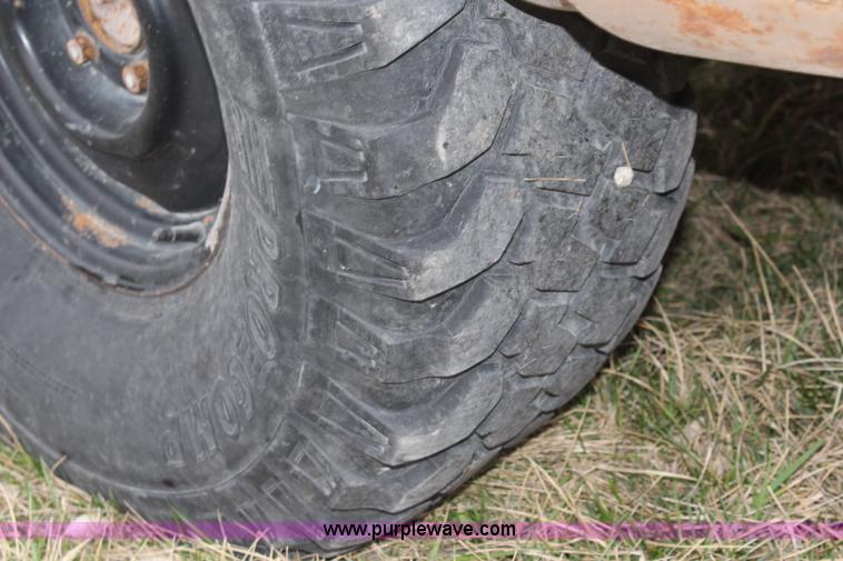 image for item K8969 1972 Dodge D100 Adventurer pickup truck