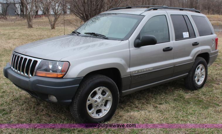 image for item K8974 2000 Jeep Grand Cherokee Laredo SUV