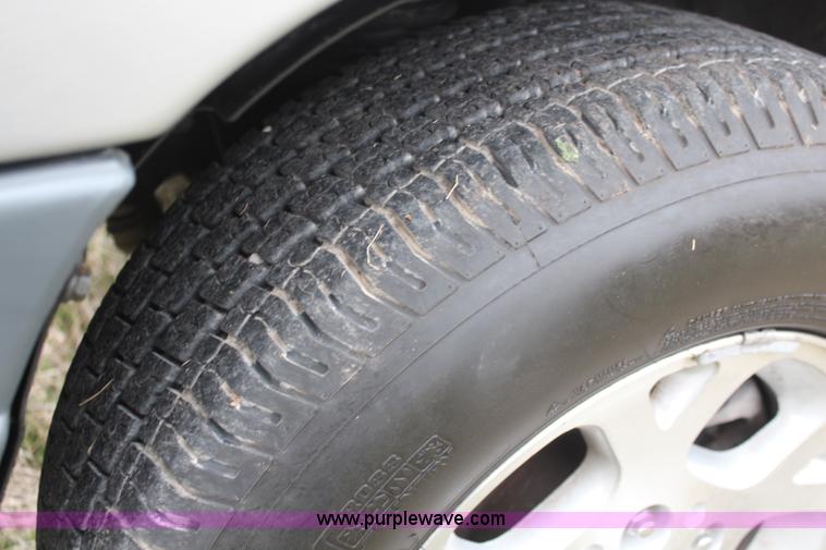 image for item K8974 2000 Jeep Grand Cherokee Laredo SUV