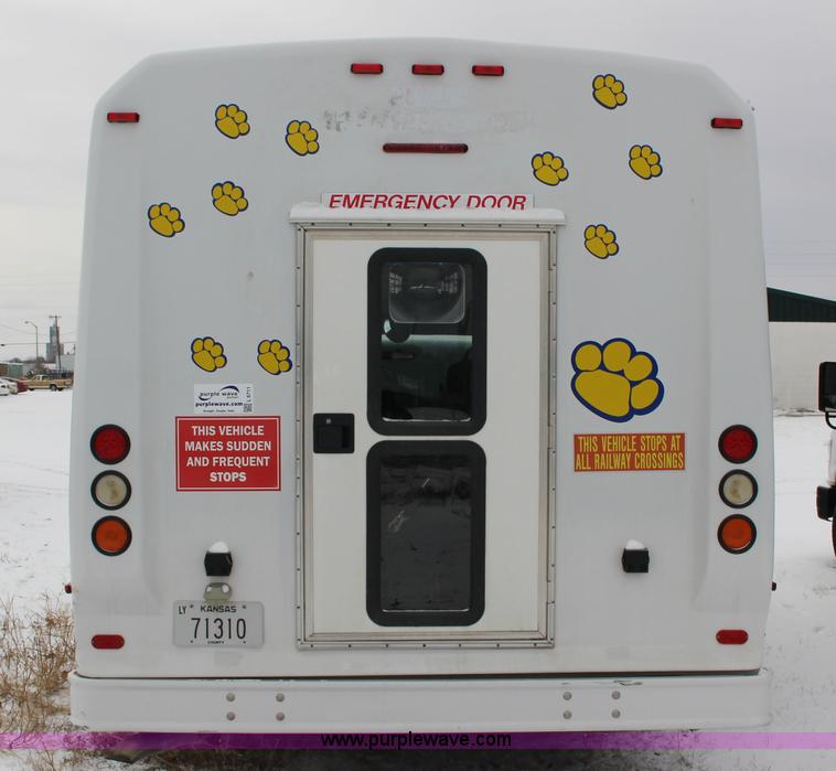 image for item L6711 2008 Ford E350 Super Duty Eldorado Aerotech transit vehicle