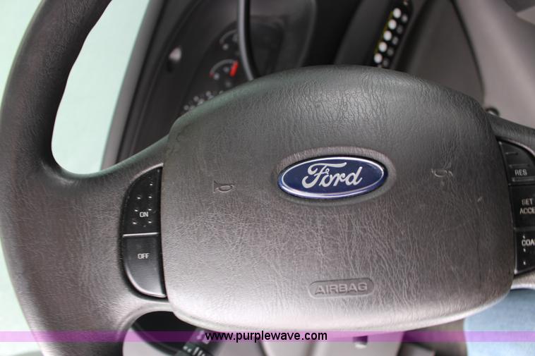 image for item L6711 2008 Ford E350 Super Duty Eldorado Aerotech transit vehicle