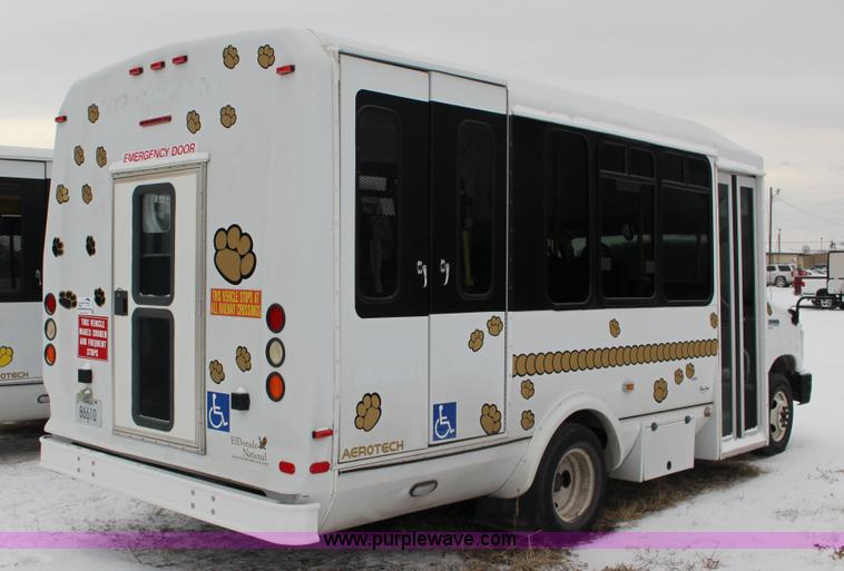 image for item L6712 2008 Ford E350 Super Duty Eldorado Aerotech transit vehicle