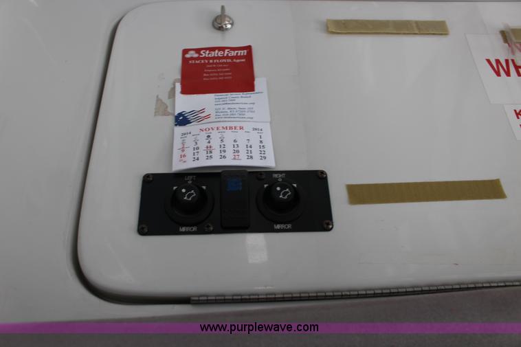 image for item L6712 2008 Ford E350 Super Duty Eldorado Aerotech transit vehicle