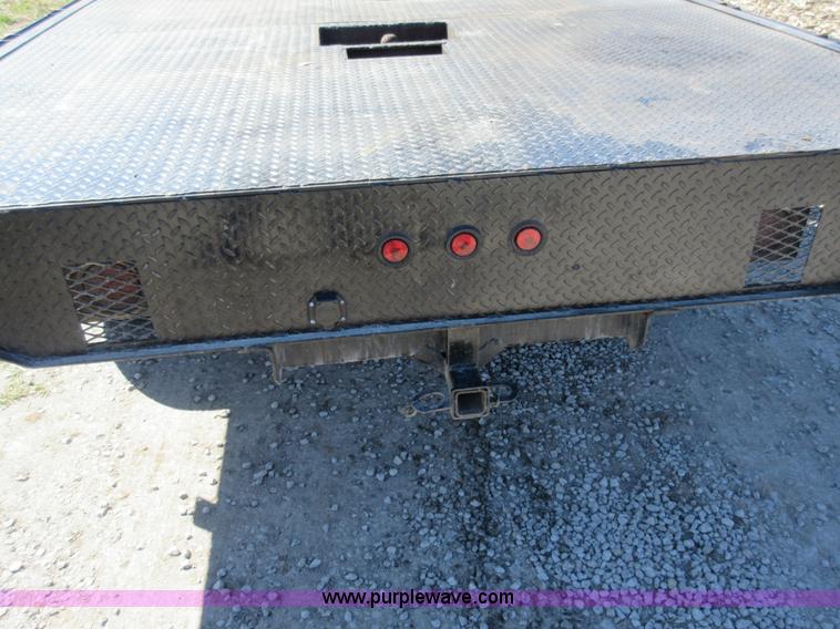 image for item Z9261 1991 Ford F350 Crew Cab flatbed pickup truck