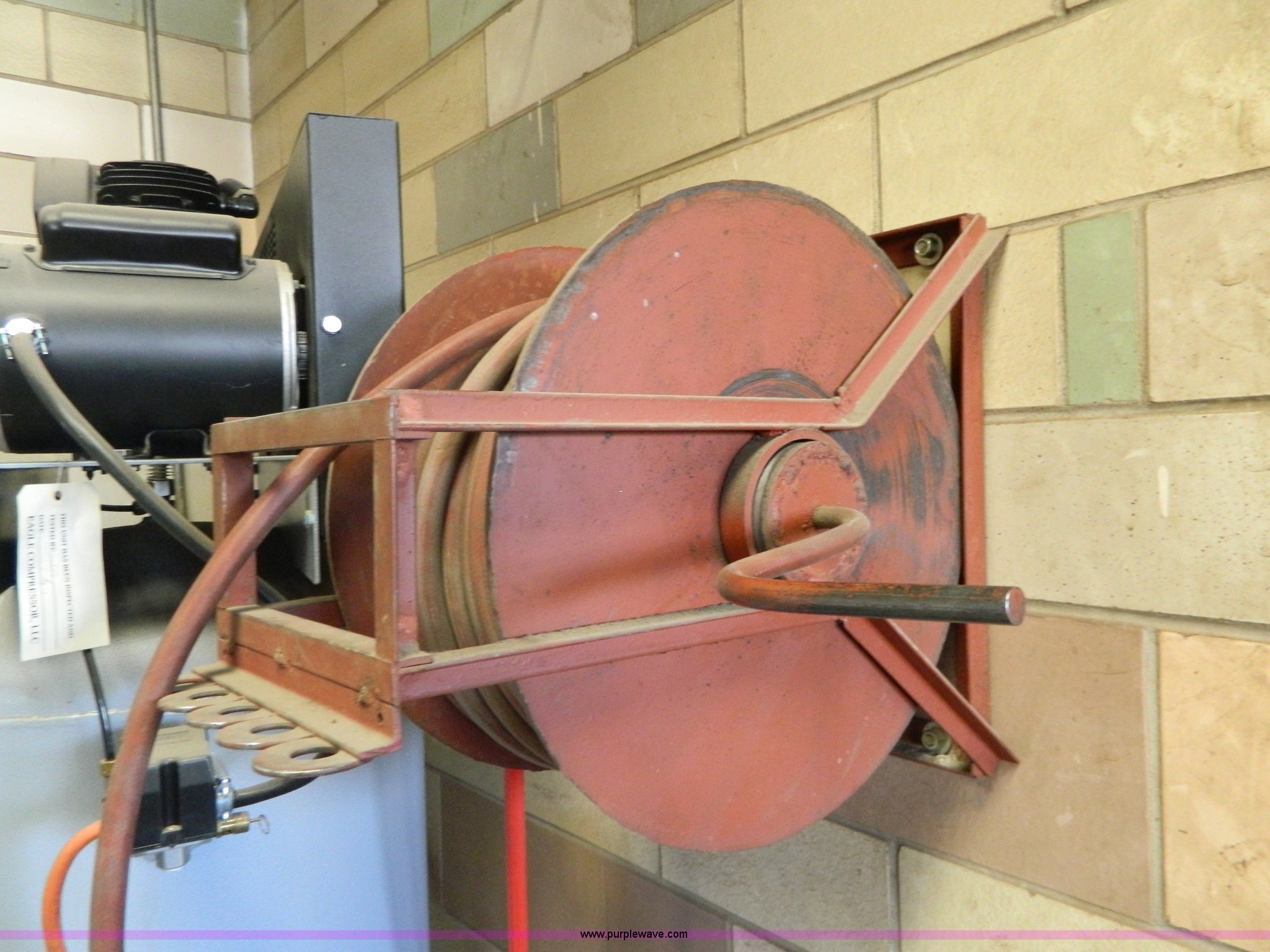 Iron Horse IHD6160V1 air compressor in Great Bend, KS Item BH9745