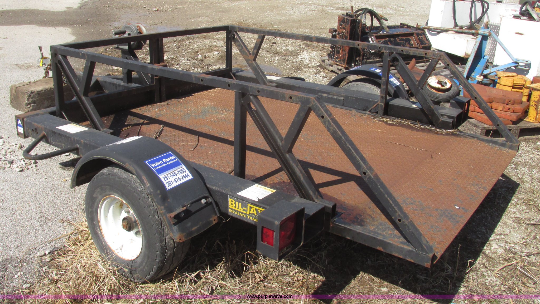 2004 Biljax ET2000 deck level ground loading trailer in Omaha, NE