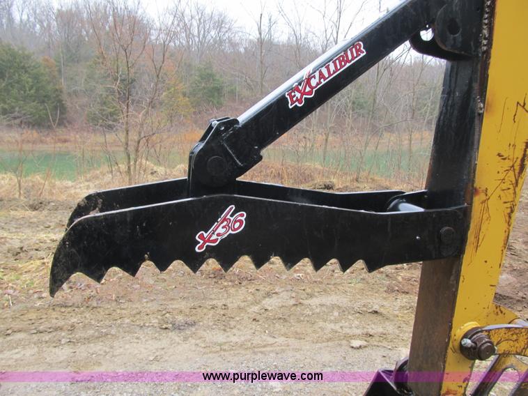 image for item F8985 2003 Caterpillar 304CR compact excavator