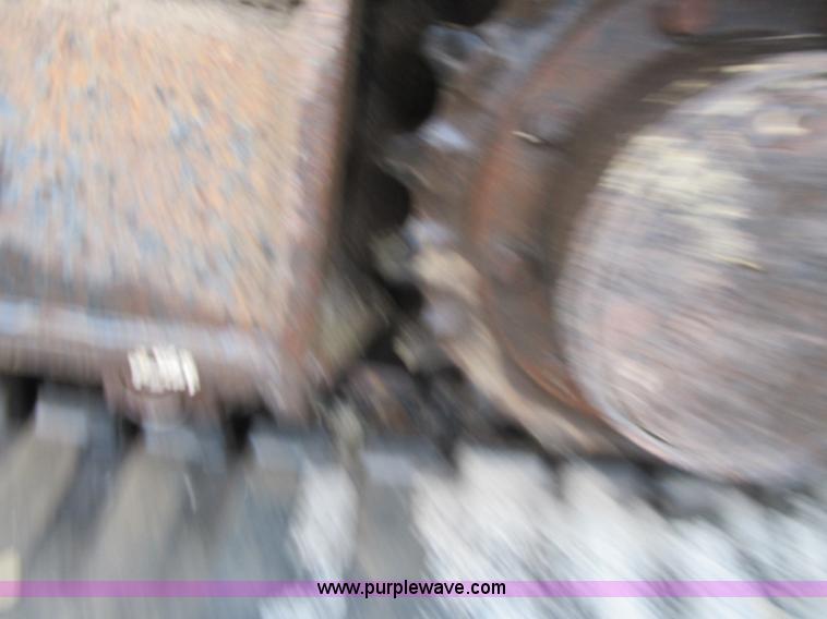 image for item F8985 2003 Caterpillar 304CR compact excavator