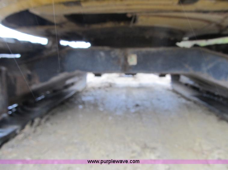 image for item F8985 2003 Caterpillar 304CR compact excavator