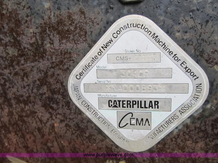 image for item F8985 2003 Caterpillar 304CR compact excavator
